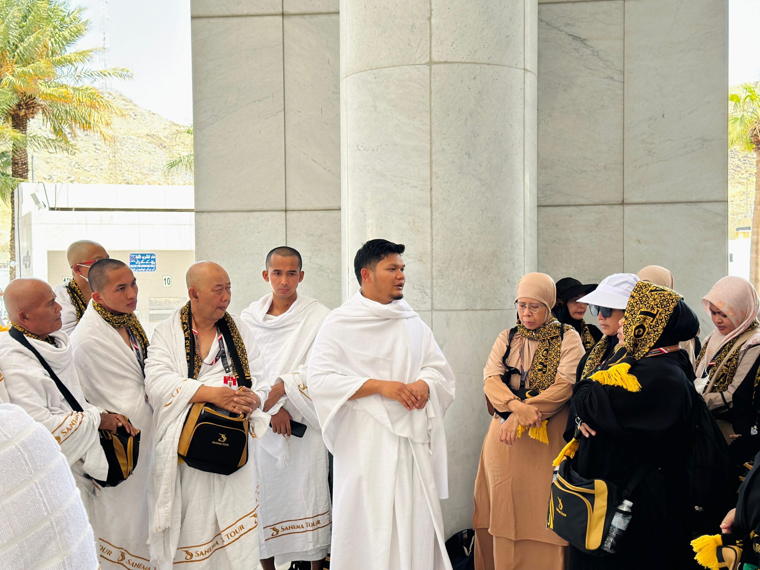 Travel Haji, travel haji umroh, travel haji terbaik, travel haji furoda, travel haji khusus, travel haji karawang, travel haji bandung, travel haji indramayu, travel haji sumedang, travel haji bogor, travel haji jakarta, travel haji tanggerang